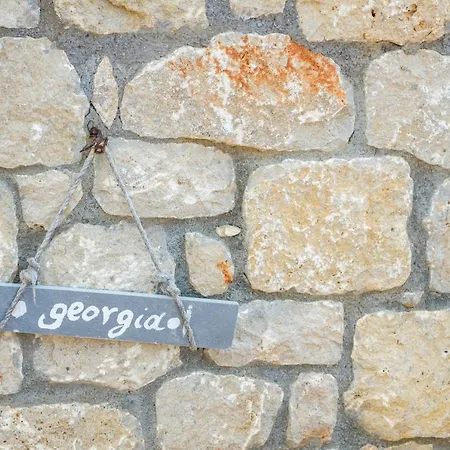 Vakantiehuis La Pietra Maisonettes