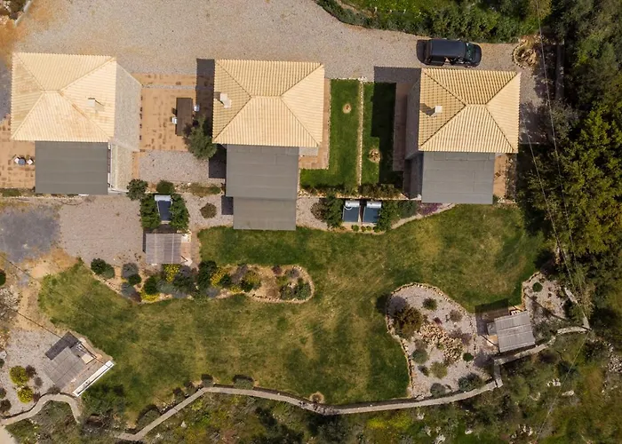 La Pietra Maisonettes Semesterbostad