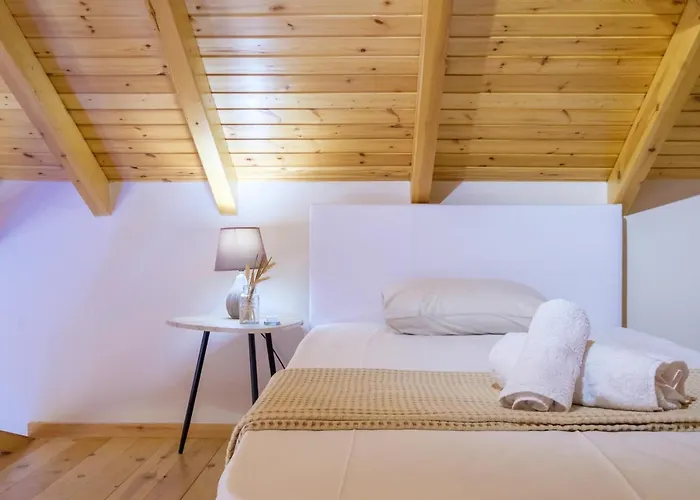 La Pietra Maisonettes Neokhórion